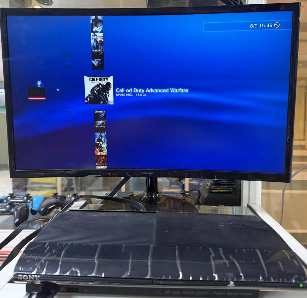 Sony PlayStation 3 (PS3) Console with Games