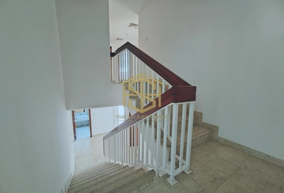 Townhouse for rent in Falcon Villas, Al Garhoud-10