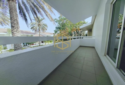 Townhouse for rent in Falcon Villas, Al Garhoud-3