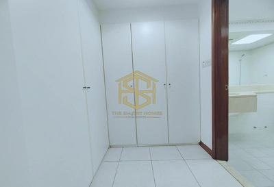 Townhouse for rent in Falcon Villas, Al Garhoud-6