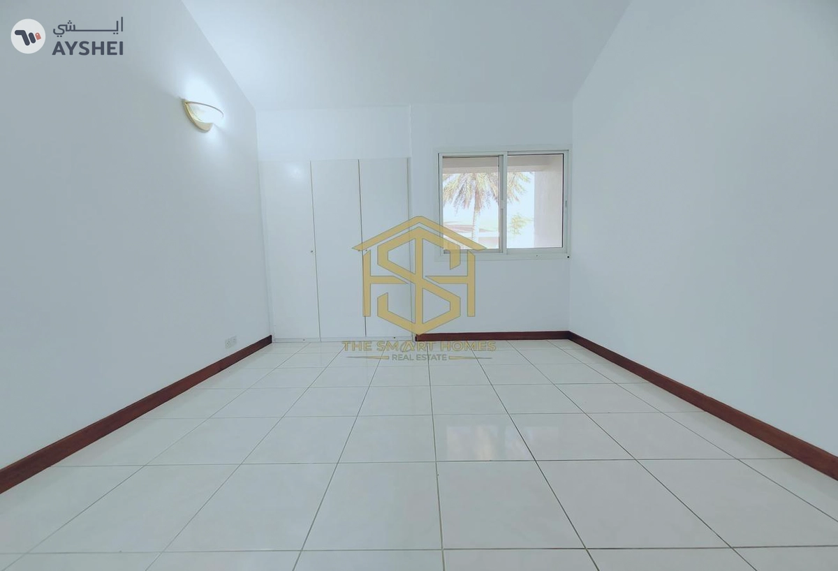 Townhouse for rent in Falcon Villas, Al Garhoud-16-16