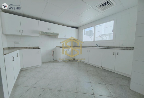 Townhouse for rent in Falcon Villas, Al Garhoud