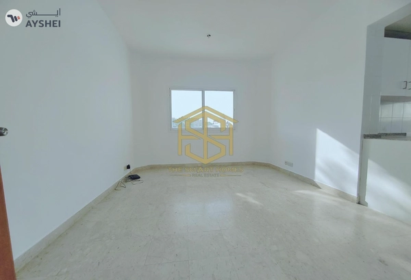 Townhouse for rent in Falcon Villas, Al Garhoud