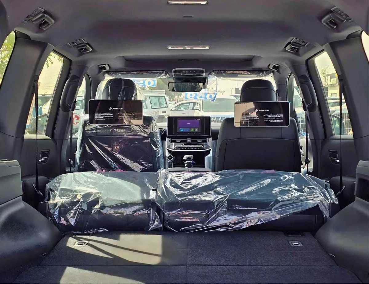 Toyota Land Cruiser GXR HIGH OPTION || 4.0L PETROL V6 | RADAR | REAR ENTERTAINMENT SCREENS (CODE # GXR41H)-7-0