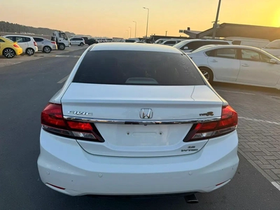 Honda Civic RS 1.8 i-VTEC GCC Model: 2013 Mileage: 117,000 KMS Spec: GCC Very clean and well-maintai-13