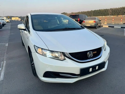 Honda Civic RS 1.8 i-VTEC GCC Model: 2013 Mileage: 117,000 KMS Spec: GCC Very clean and well-maintai-9