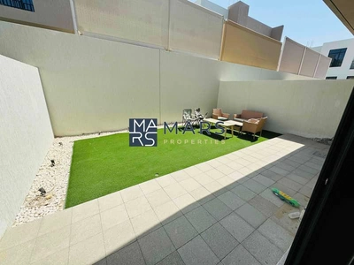 3-Bedroom Villa for Rent in Nasma Residence – Middle Unit Available for 100K. Perfect for families-15