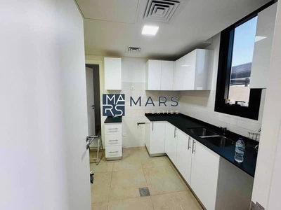 3-Bedroom Villa for Rent in Nasma Residence – Middle Unit Available for 100K. Perfect for families-20