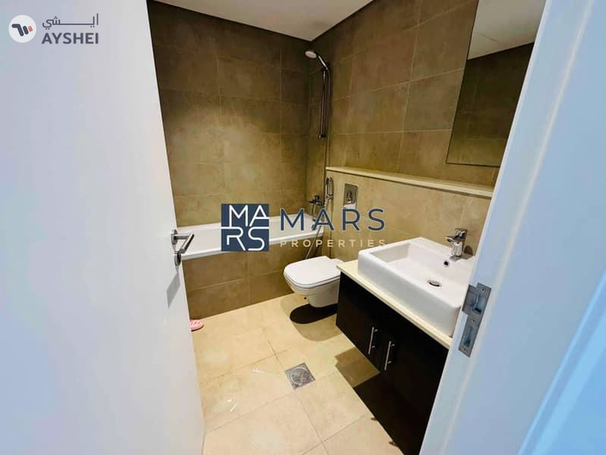 3-Bedroom Villa for Rent in Nasma Residence – Middle Unit Available for 100K. Perfect for families-9-9
