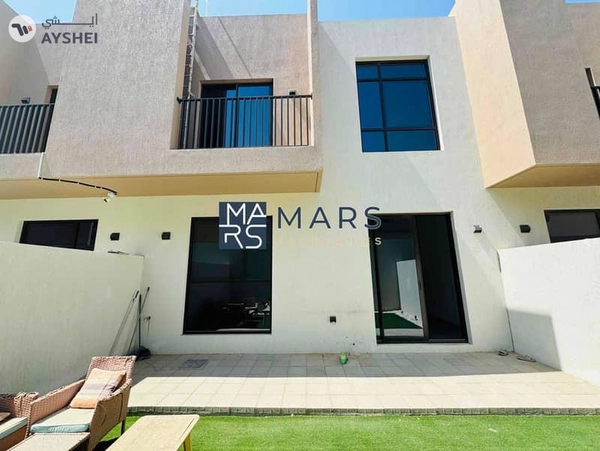 3-Bedroom Villa for Rent in Nasma Residence – Middle Unit Available for 100K. Perfect for families