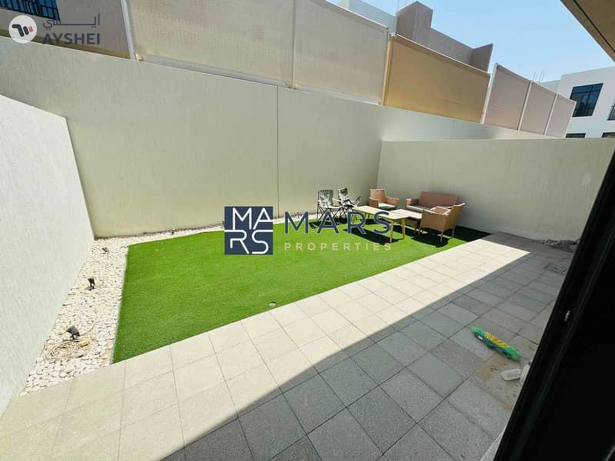 3-Bedroom Villa for Rent in Nasma Residence – Middle Unit Available for 100K. Perfect for families-15-15