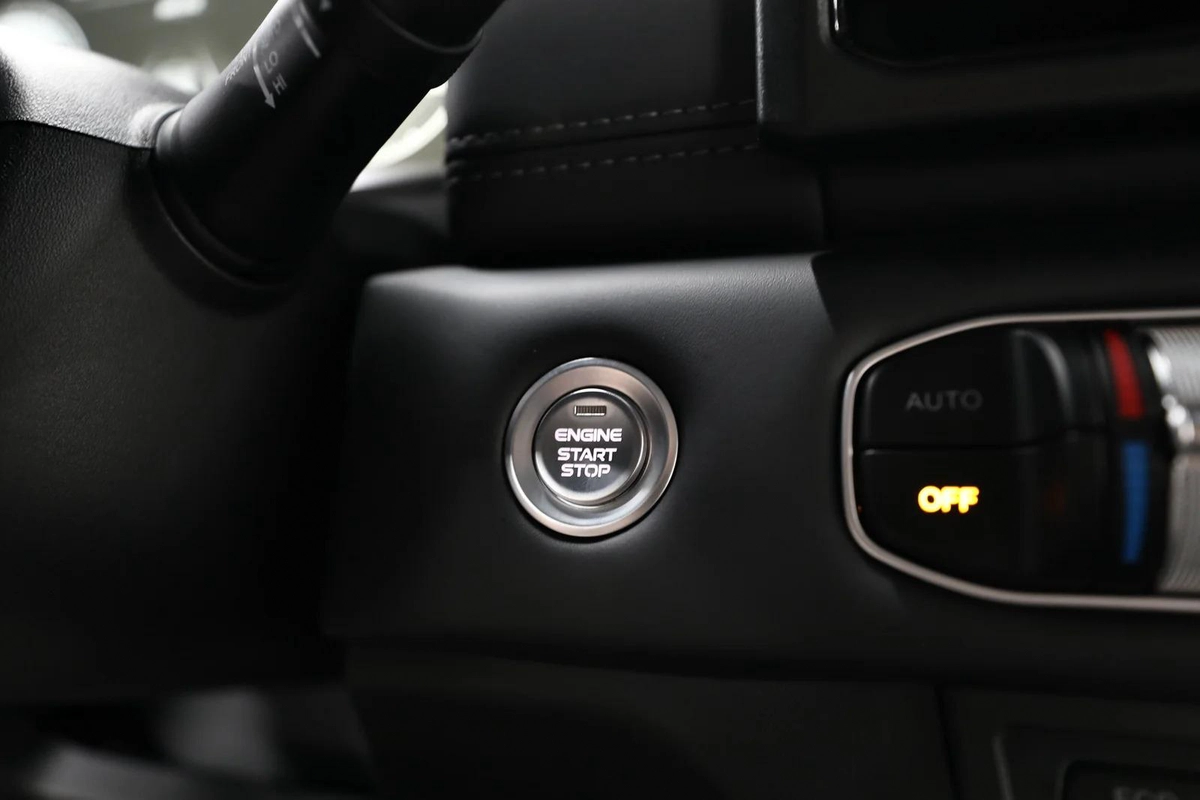 BAW 212 T01 | BRAND NEW | 2.0L Turbo | Under Agancy Warranty 5 Years-17-17