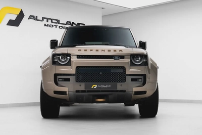 2025 LAND ROVER DEFENDER P635 OCTA | GCC 5 YEARS WARRANTY | 635 HP | HIGH SPEC-3