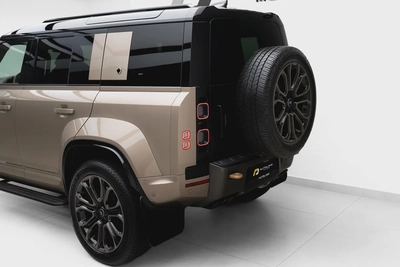2025 LAND ROVER DEFENDER P635 OCTA | GCC 5 YEARS WARRANTY | 635 HP | HIGH SPEC-5