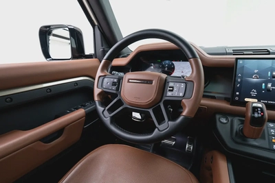 2025 LAND ROVER DEFENDER P635 OCTA | GCC 5 YEARS WARRANTY | 635 HP | HIGH SPEC-13