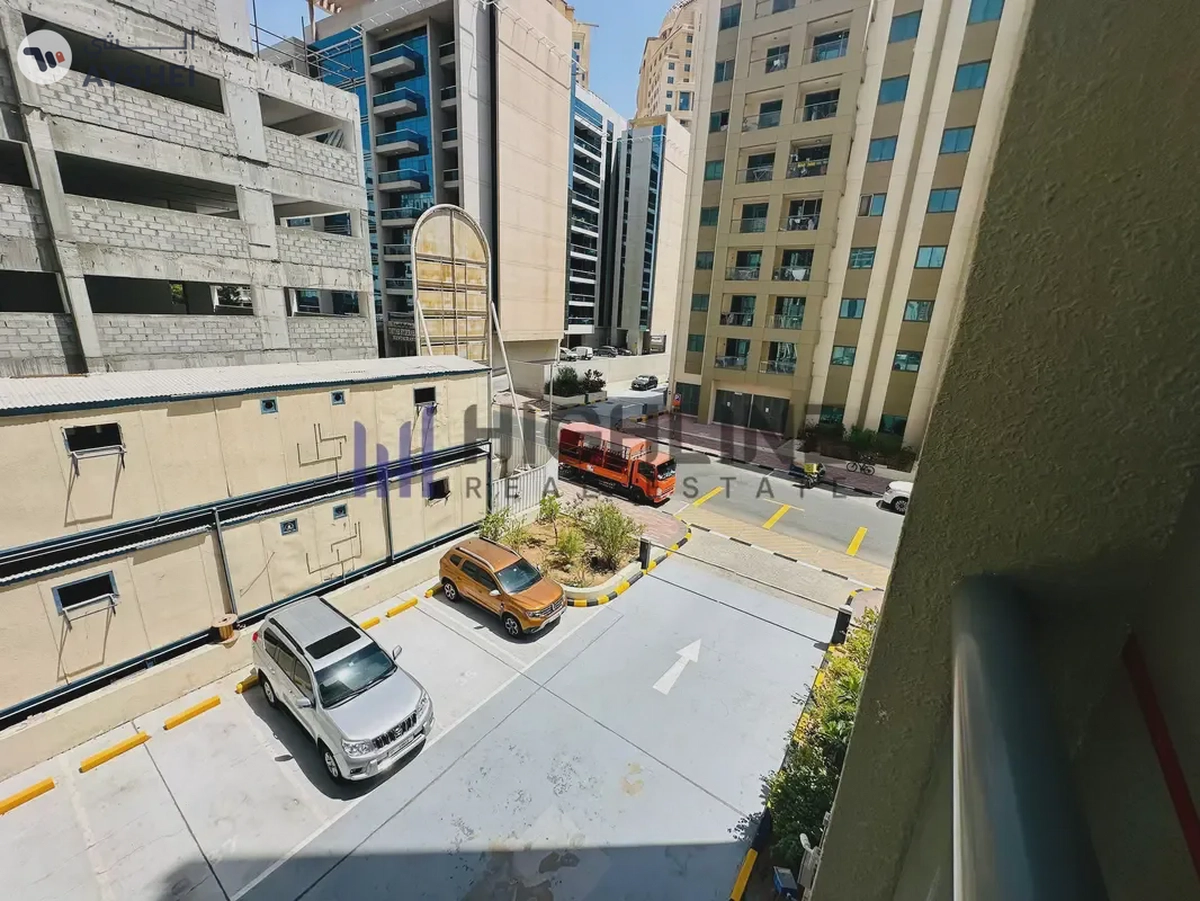 Elegant 1BHK | Prime location | Semi Closed Kitchen-7-7