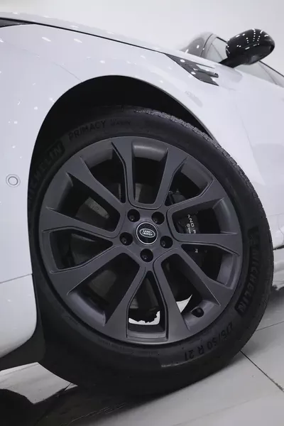 RANGE ROVER SPORT V6 - P400 IN PERFECT CONDITION-15