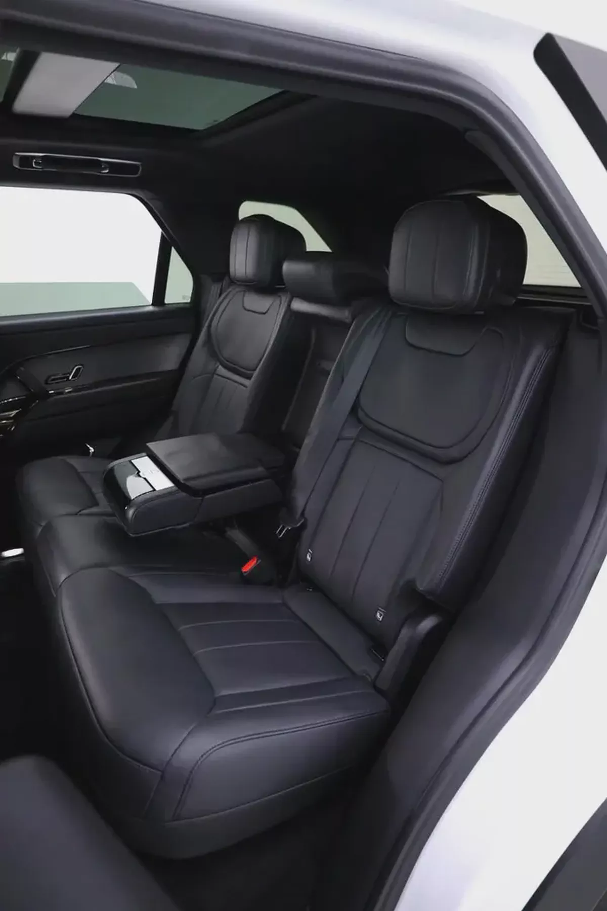 RANGE ROVER SPORT V6 - P400 IN PERFECT CONDITION-12-12