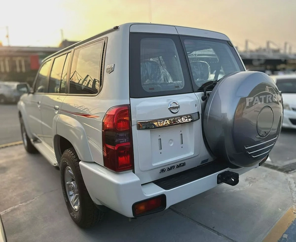 2024 Nissan Patrol Safari - GCC Specs - Brand New