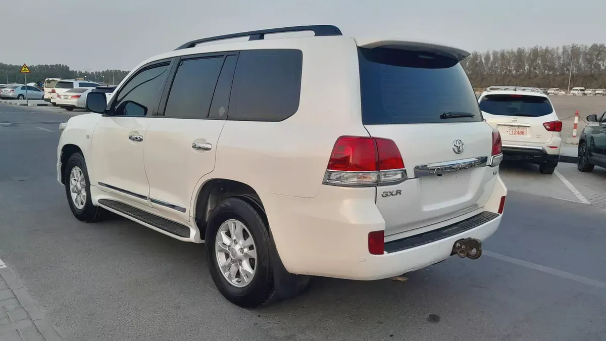 Toyota Land Cruiser GXR 2009 | GCC Specs | Well Maintained-6-6