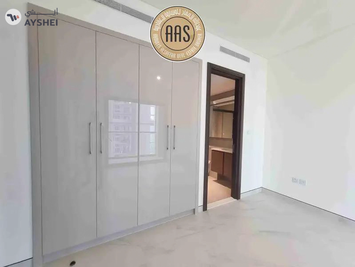 Elegant 2BHK • Spacious Layout • High Floor • Rent 155k-11-11