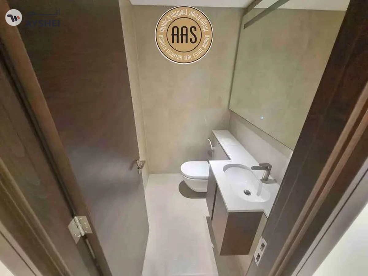 Elegant 2BHK • Spacious Layout • High Floor • Rent 155k-5-5
