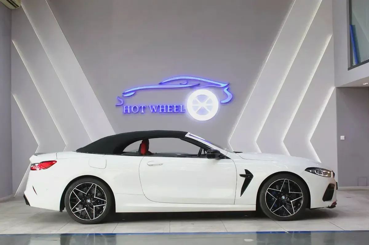 2024 BMW M8 Convertible V8 with Warranty-5-5