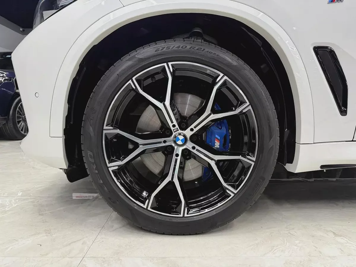 BMW Warranty 2027 or 200k | JUST Serviced (BMW) | Original Paint | GCC-12-12