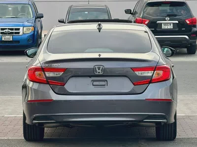 Honda Accord, 2018  GCC specs, full option, in excellent condition,-5