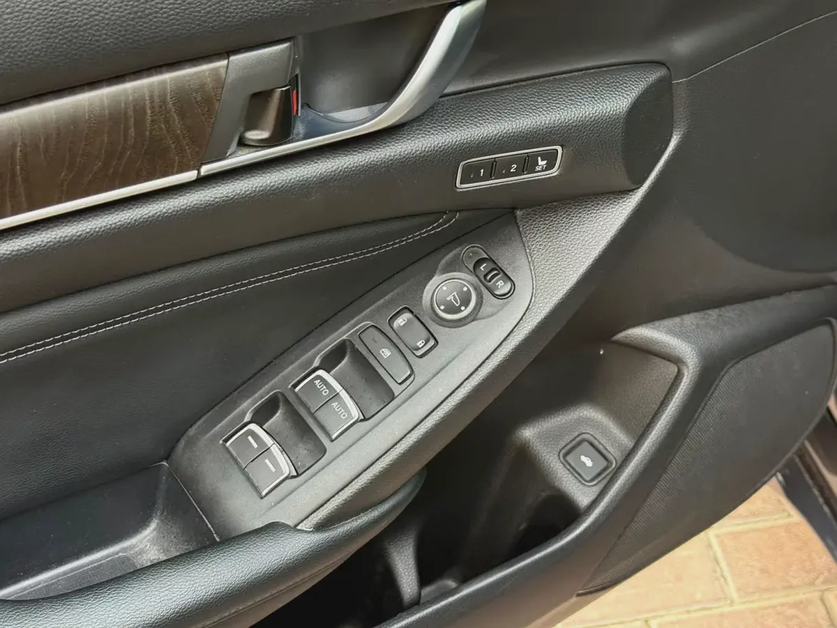 Honda Accord, 2018  GCC specs, full option, in excellent condition,-13-13