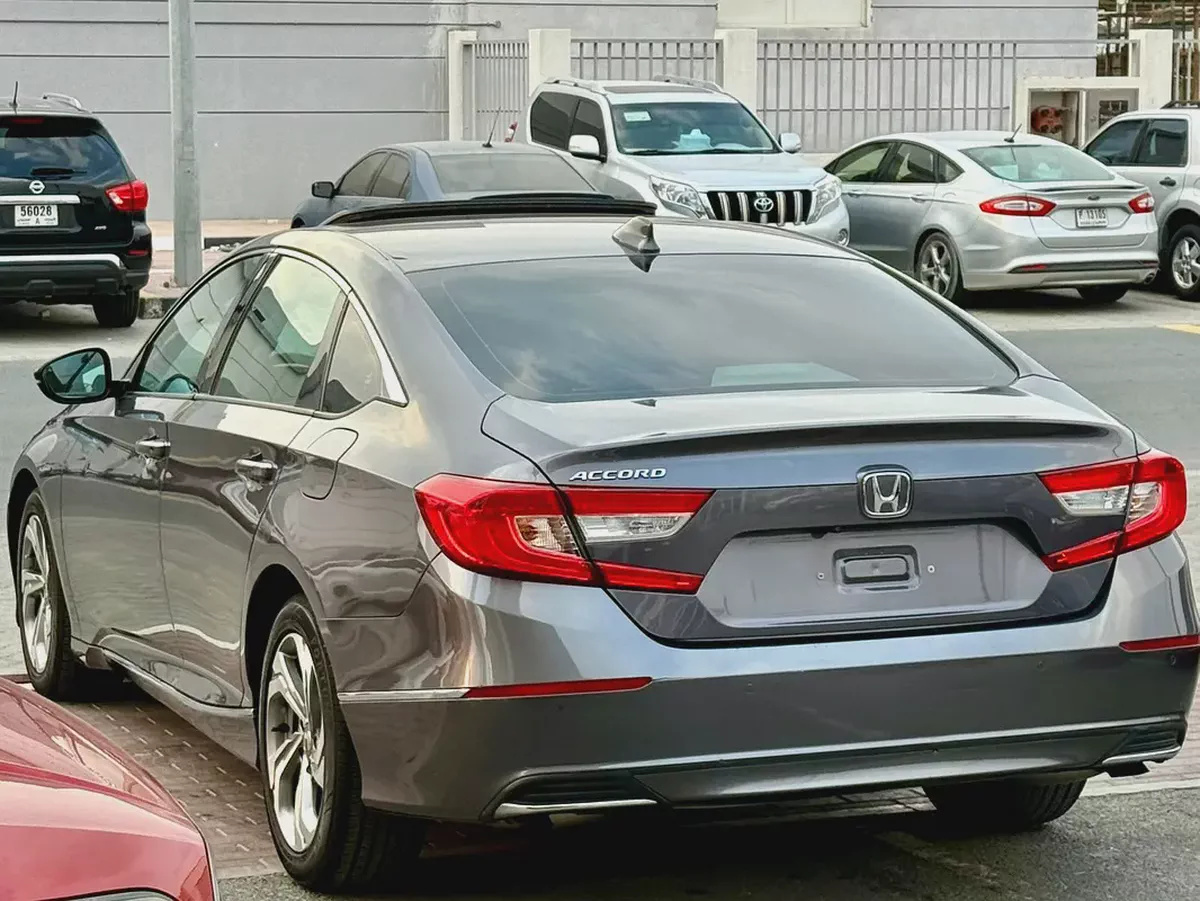 Honda Accord, 2018  GCC specs, full option, in excellent condition,-4-4