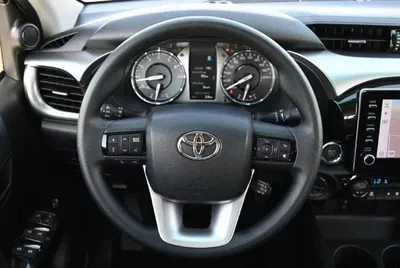 Toyota Hilux SGLX Hilux Sr5 4.0L V6 petrol-7