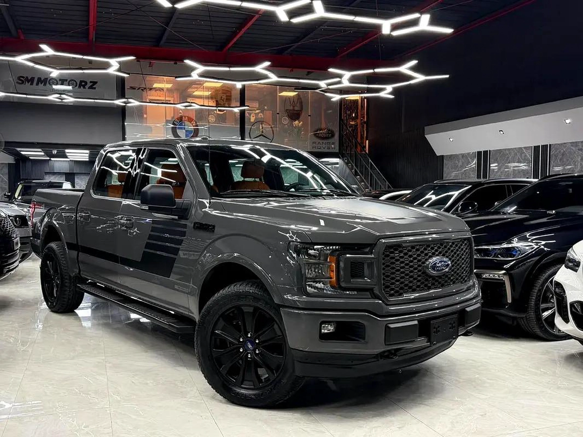 Super-Crew | Original Paint | 375bhp | Hermes Diamond Interior | GCC-9-9