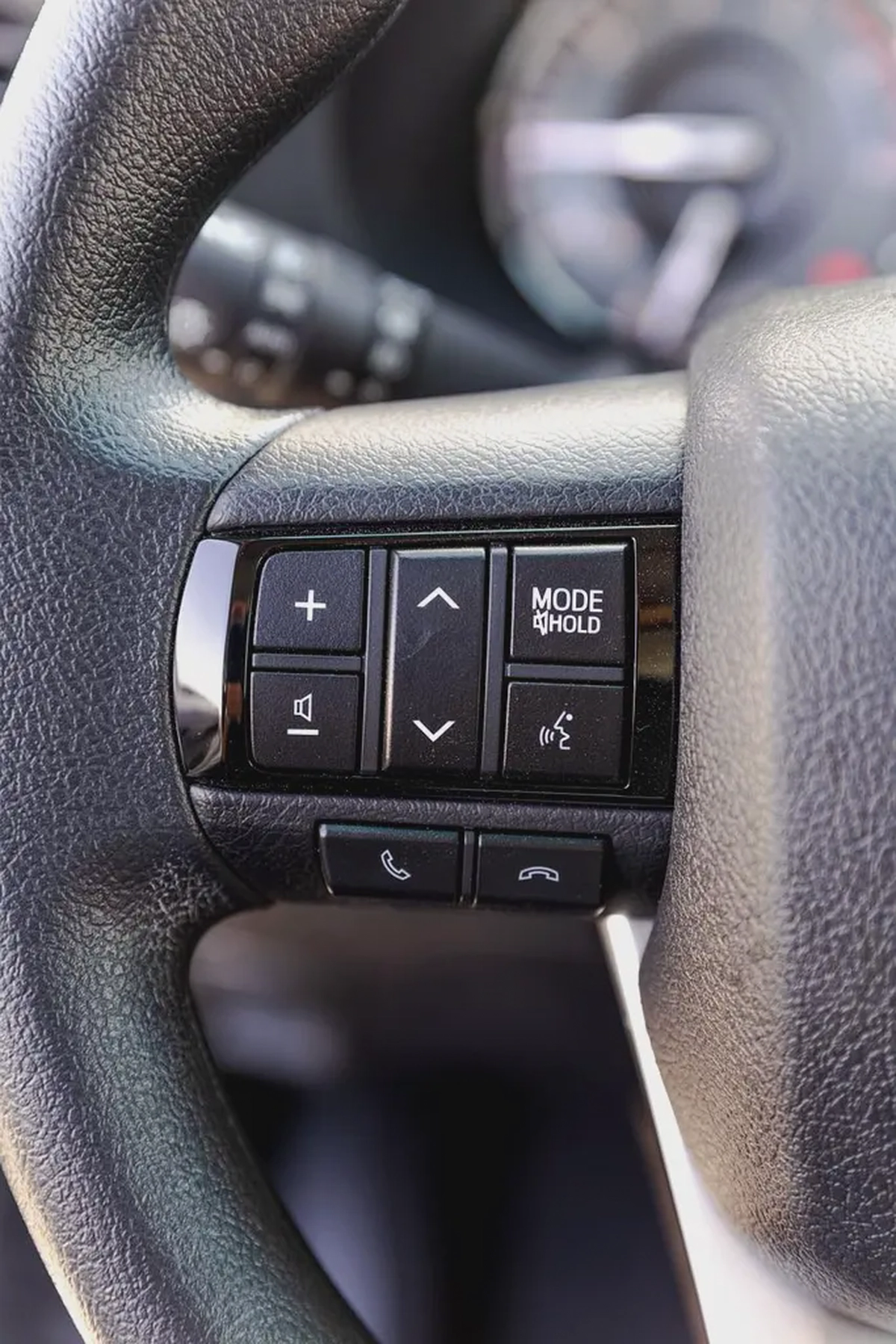 Toyota Hilux Double Cab GLXS-V 2.8 dsl 2026 GCC Specs-15-15