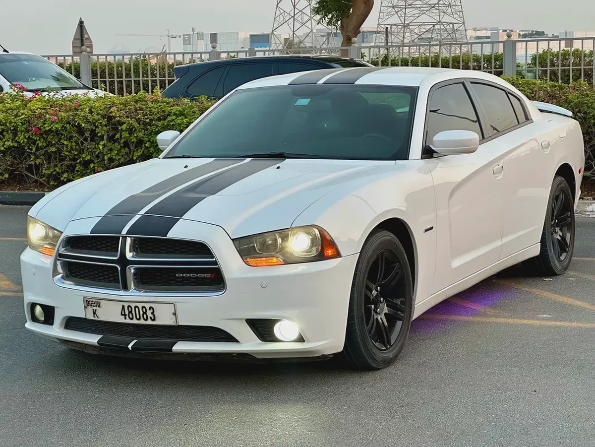 Well Maintained 2013 Dodge Charger R/T | GCC Specs | V8 Power-1-1