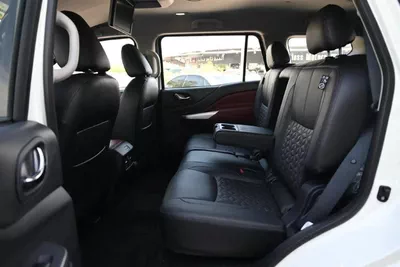 Nissan X Terra PLATINUM 2.5L 4WD-5