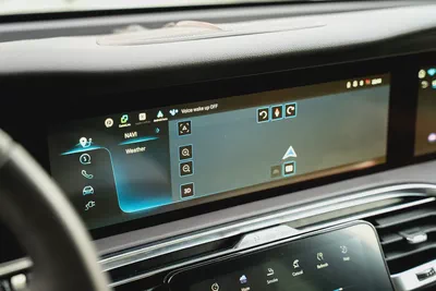 Hongqi E-HS9 Deluxe 2022 Agency Warranty Full Service History GCC-4