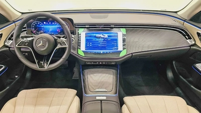 MERCEDES BENZ - E CLASS - E 200 - 2026 MODEL - BLACK COLOR - 0 KM - KOREAN SPECS-1