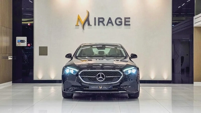 MERCEDES BENZ - E CLASS - E 200 - 2026 MODEL - BLACK COLOR - 0 KM - KOREAN SPECS-12