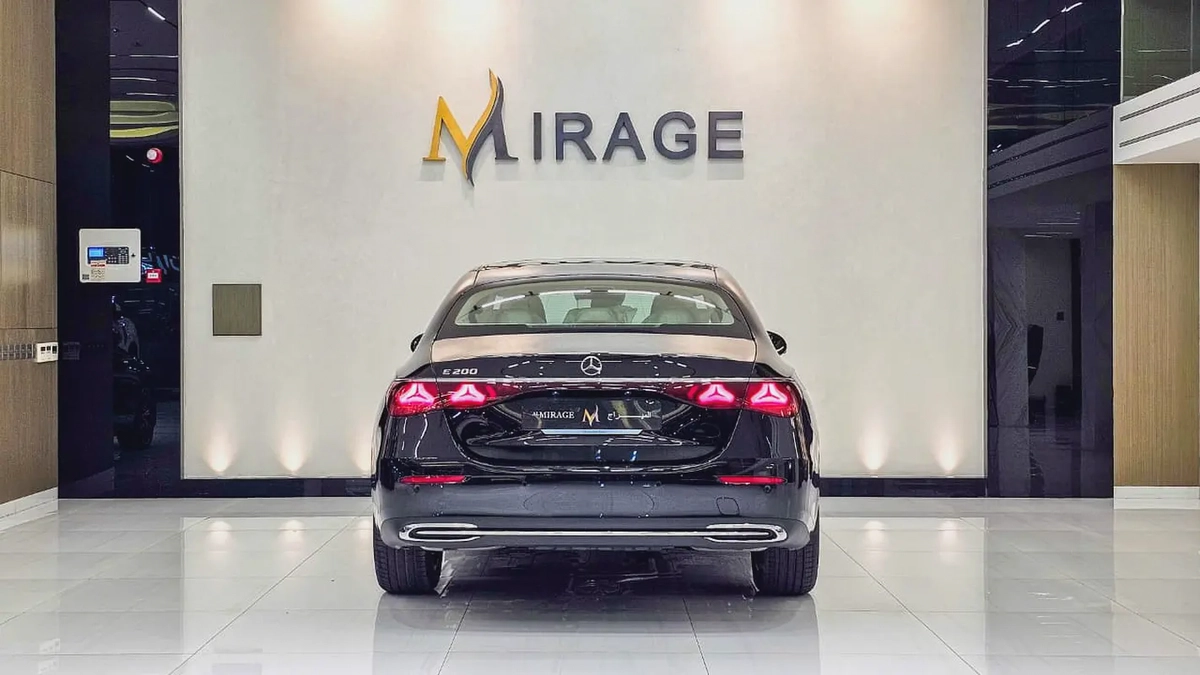MERCEDES BENZ - E CLASS - E 200 - 2026 MODEL - BLACK COLOR - 0 KM - KOREAN SPECS-13-13