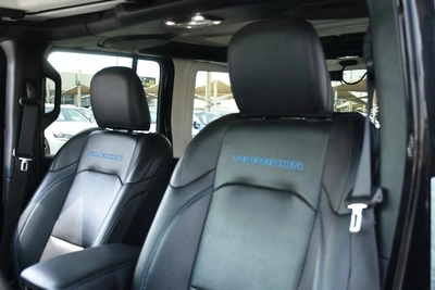 RUBICON 4XE ( PHEV ) 2023 | BLACK LIKE-9