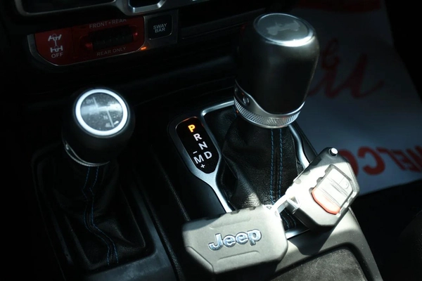 RUBICON 4XE ( PHEV ) 2023 | BLACK LIKE