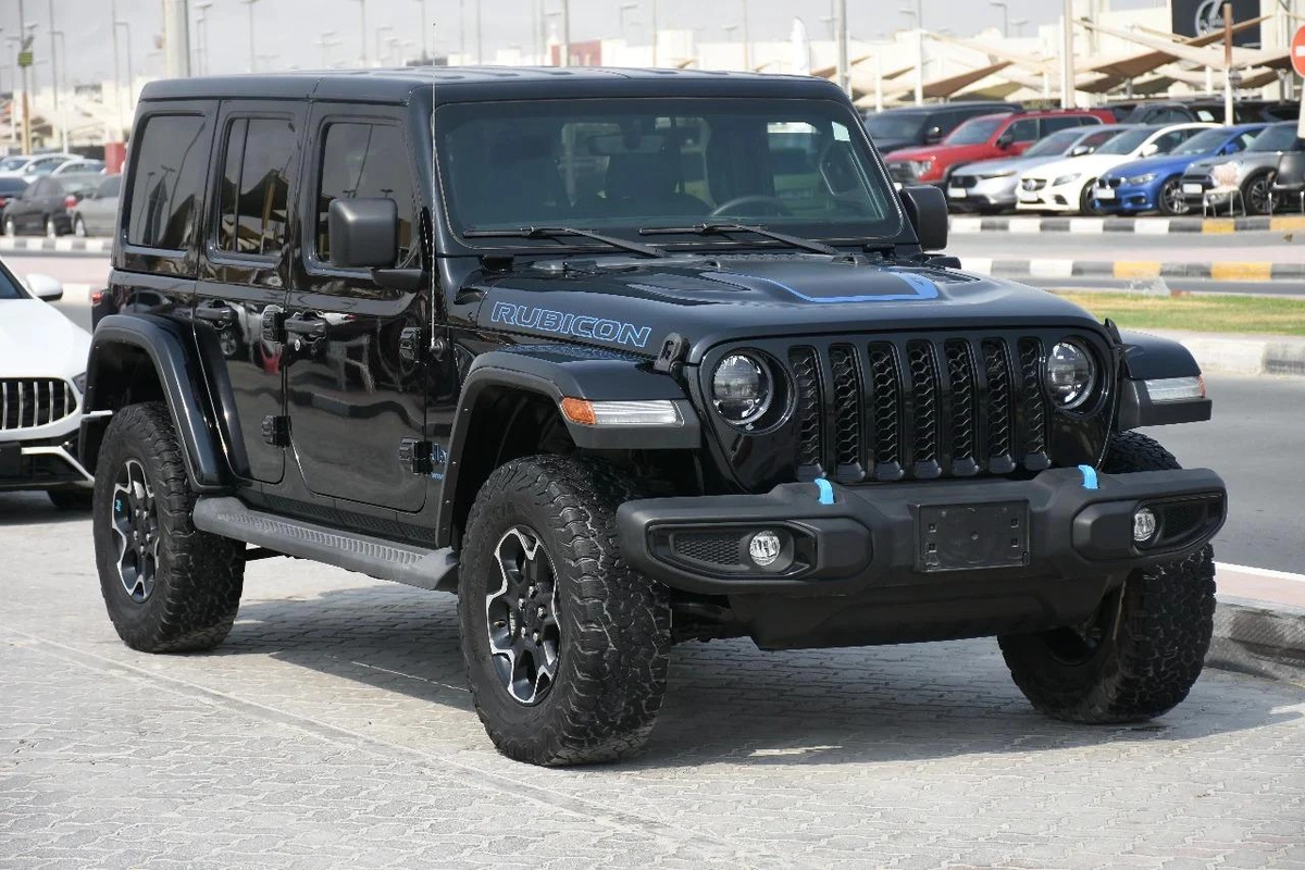 RUBICON 4XE ( PHEV ) 2023 | BLACK LIKE-15-15