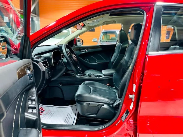 DFSK Fengon Pro 580 2023, Full Option, GCC Specs - Perfect Family SUV!