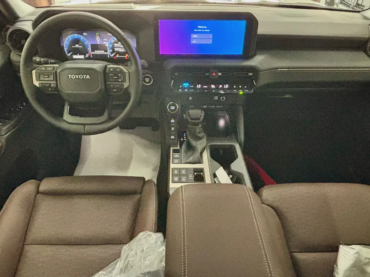 Toyota Prado 2025 Adventure GCC Specs - Brand New-3-3