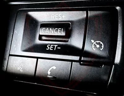Nissan Pathfinder SV 3.5L V6 | GCC Specs | Accident-Free | Excellent Condition | 1327/Month-14