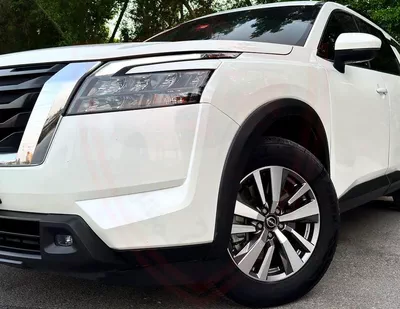 Nissan Pathfinder SV 3.5L V6 | GCC Specs | Accident-Free | Excellent Condition | 1327/Month-3