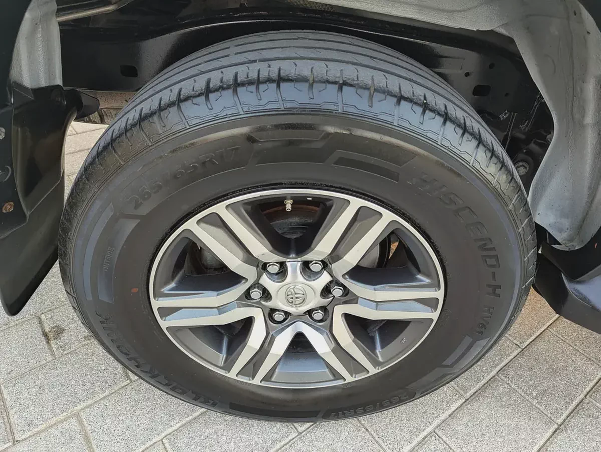 Toyota Fortuner 2022 EXR GCC Specs V4 2.7L Interior and Exterior Excellent Condition-18-18