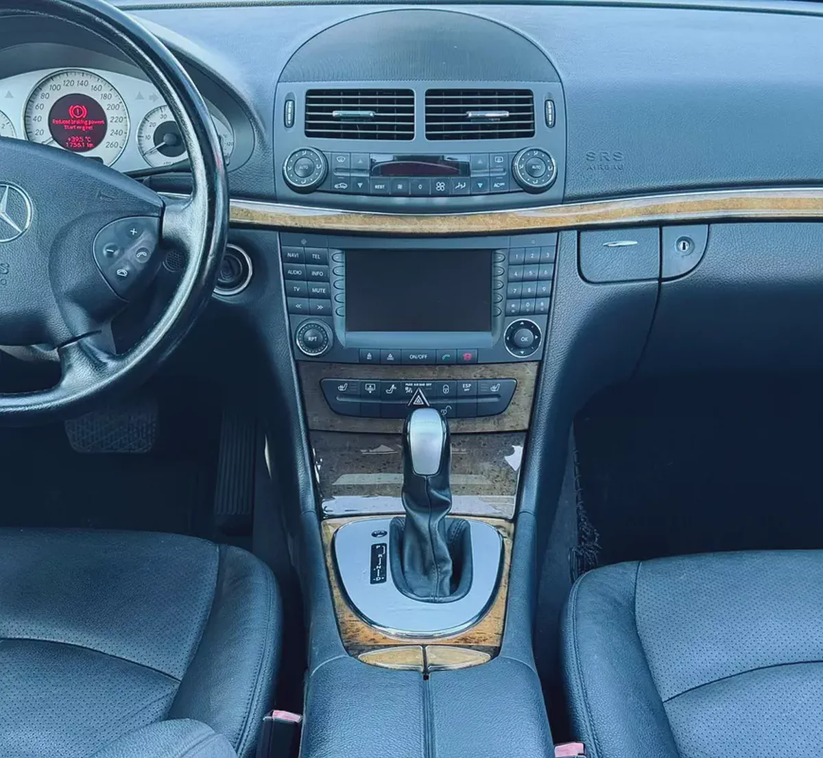 BENZ E320 | 2004 | CLEAN CAR | JAPAN IMPORT-18-18