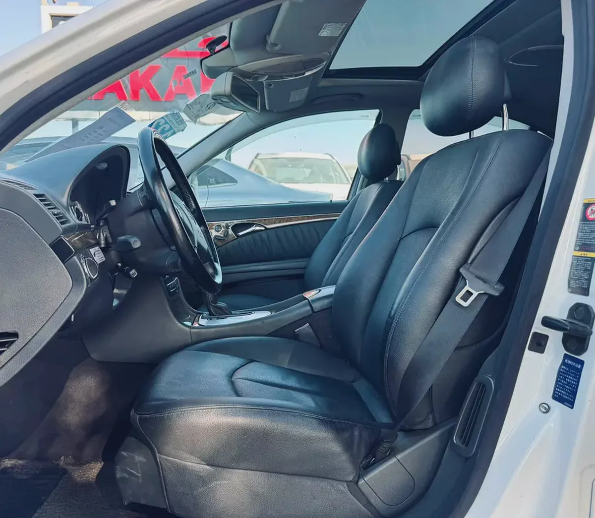 BENZ E320 | 2004 | CLEAN CAR | JAPAN IMPORT-8-8